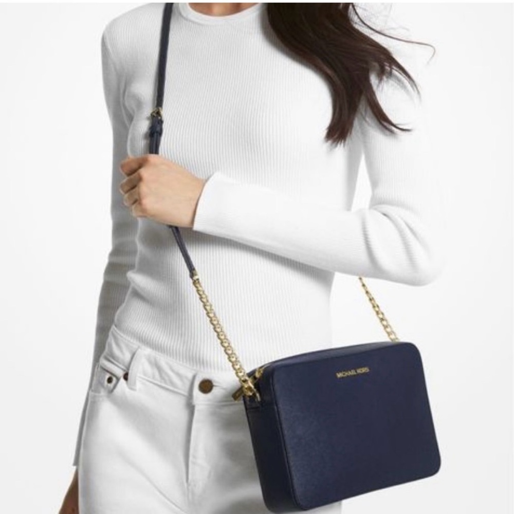 Michael Kors Dark Blue Crossbody Bag with Gold Chain - Picture 2 of 9